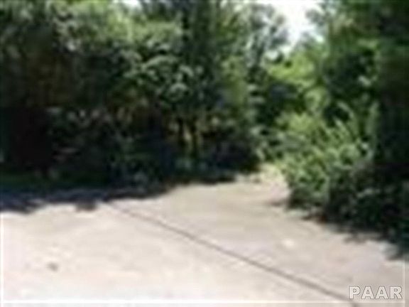 2nd image of 1774 Meadow Ave