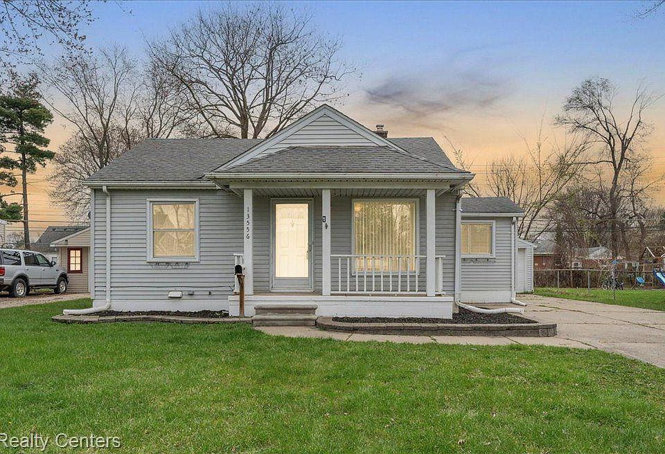 1st image of 13556 Centralia Ave