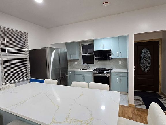 2nd image of 227A Hylan Blvd S
