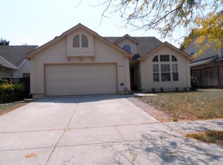 1122 Cabot Way, Salinas, CA 93906