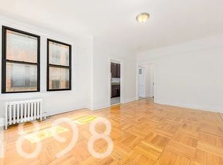 41-41 44th St #4M, Sunnyside, NY 11104