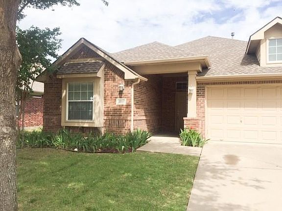 2nd image of 2721 Cascade Cove Dr