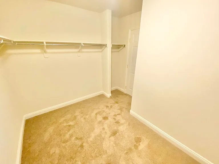 1750 Dark Wolf Ave — Photo 30