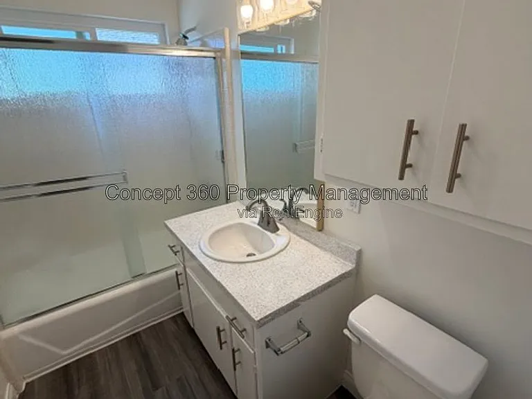 327 Molino Ave #4 — Photo 20
