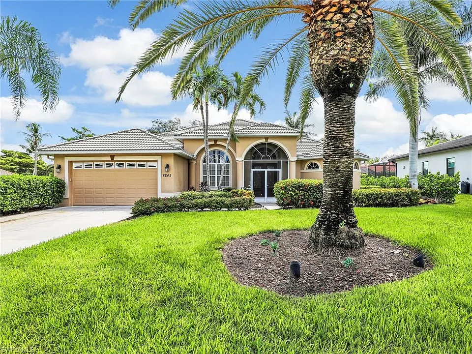 8845 Lely Island Cir