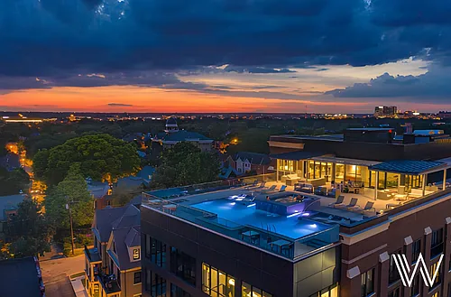 HUBBARD PARK PLACE Photo 1