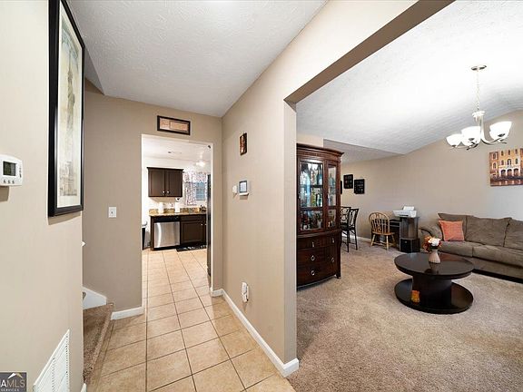 4th image of 1950 Oak Terrace Dr SE