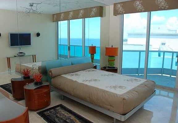 4th image of 5025 Collins Ave APT 1601
