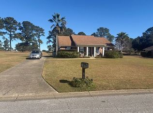 9413 Lakeview Dr, Foley, AL 36535