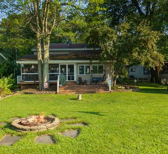 11422 Lakeshore Dr, Lakeview, MI, 48850