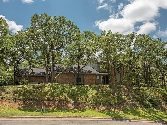 5th image of 1200 Millbrook Dr