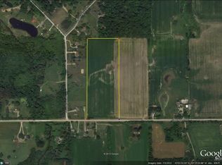 2285 Greenwood Rd, Lapeer, MI 48446