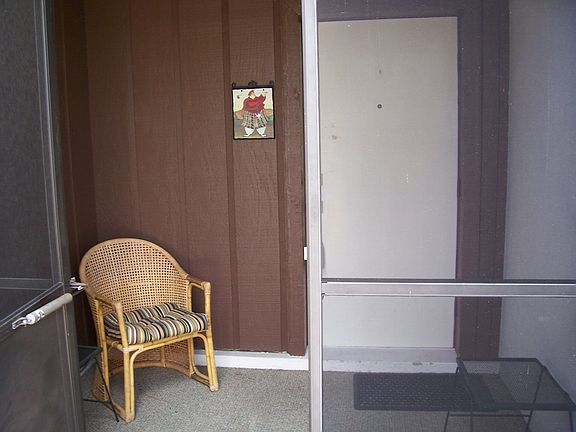 Covered screened entry