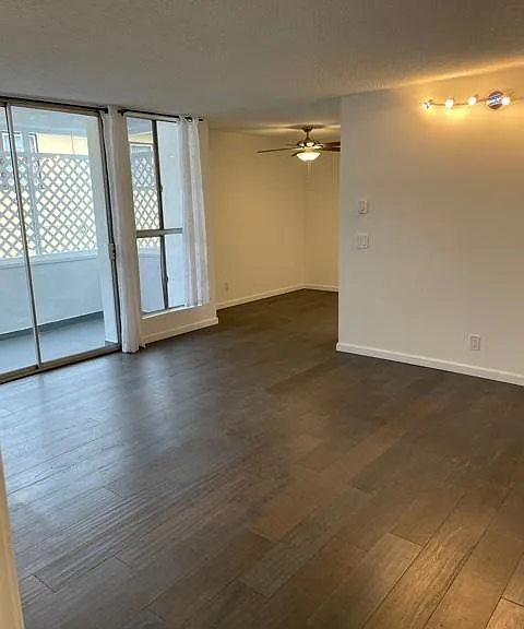 1111 Euclid St #104 — Photo 8