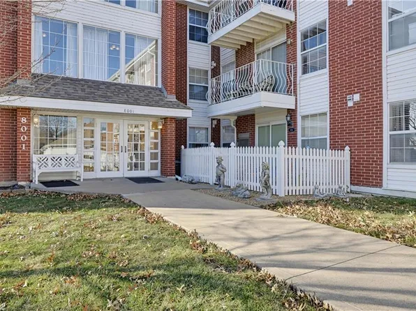 8001 Westridge # 102 Rd, Raytown, MO 64138