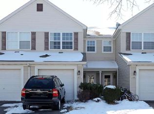 672 Cobblestone Way, Shakopee, MN 55379
