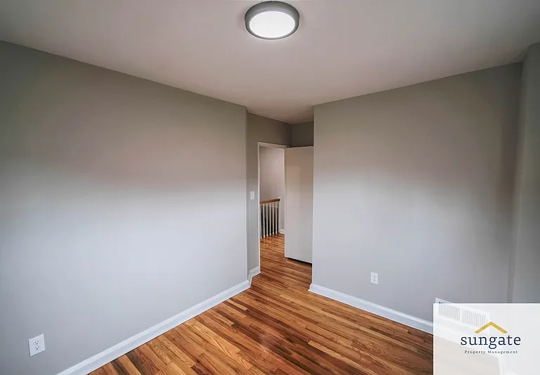 3427 N Point Rd — Photo 17