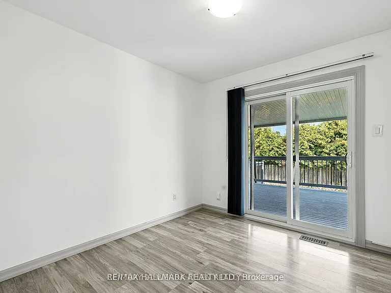 301 Farewell St #MAIN — Photo 16