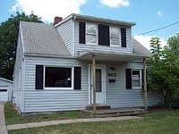 1st image of 1912 Sheffield St