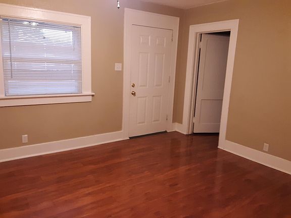 3rd image of 808 Euclid Ave