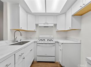 600 W 3rd St APT B107, Santa Ana, CA 92701