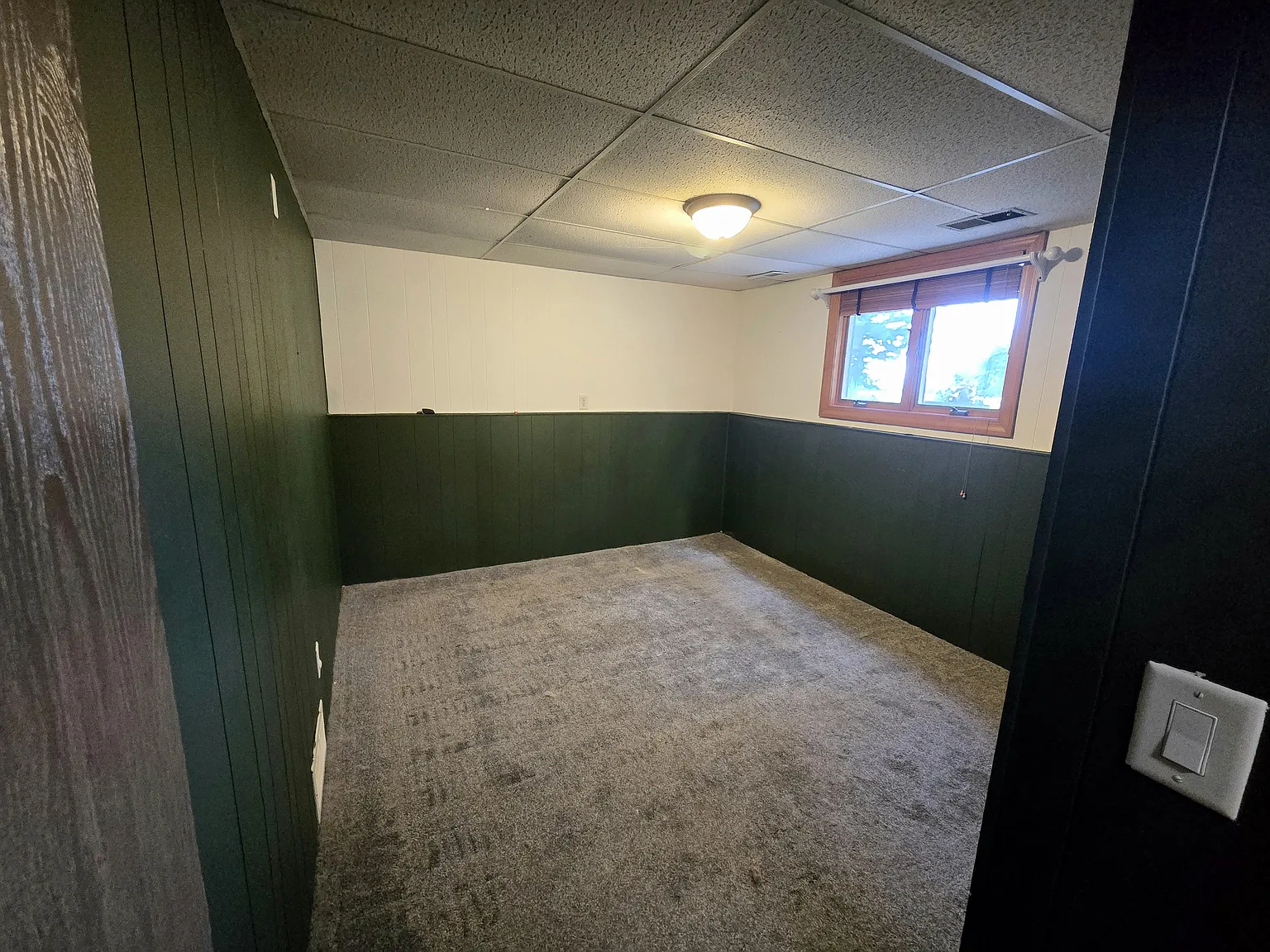 1 bed, 1560 sqft, $900 — Photo 3