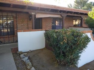 365 S La Canada Dr, Green Valley, AZ 85614