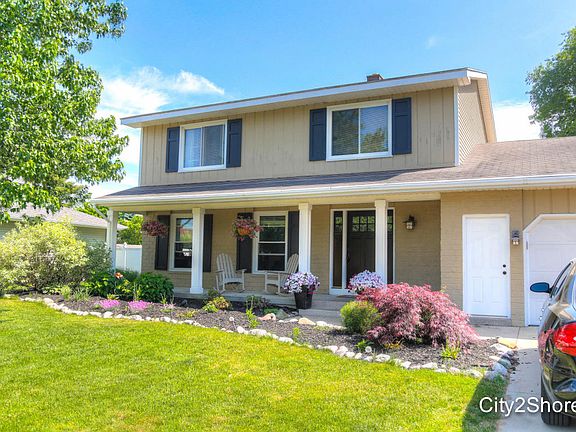 4th image of 2150 Fernwood Dr