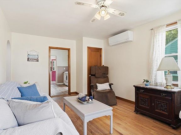 5th image of 51 Cayuga Court
