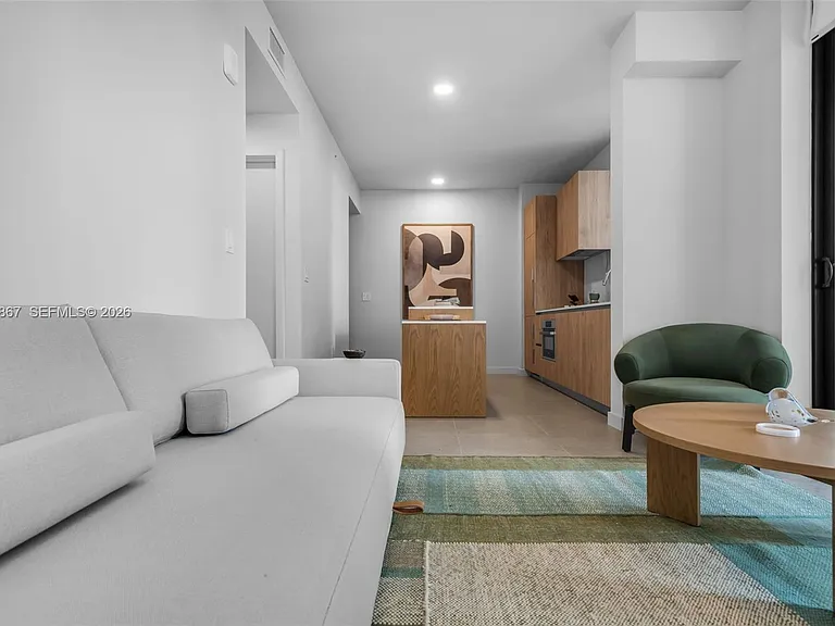 11 NE 6th St #2207 — Photo 7