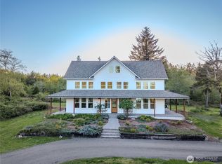 9301 Lohrer Ln NE, Olympia, WA 98516