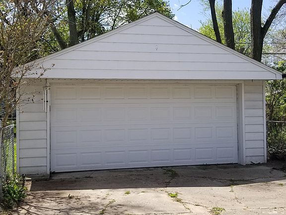 5th image of 1208 Lester Ave