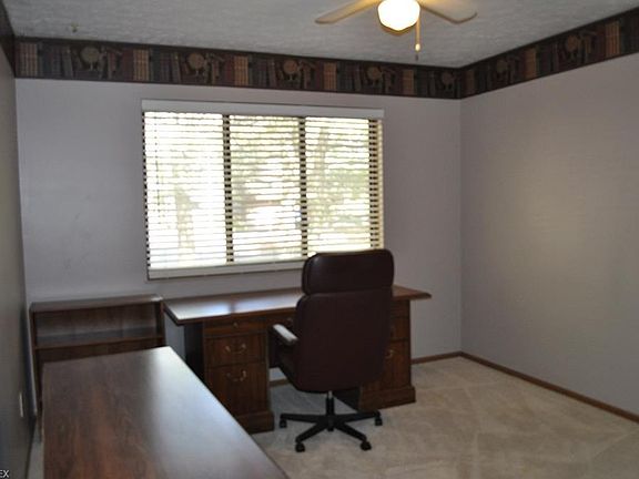 5th image of 2268 Pine Top Ct