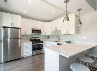 6712 N Northwest Hwy #2N, Chicago, IL 60631