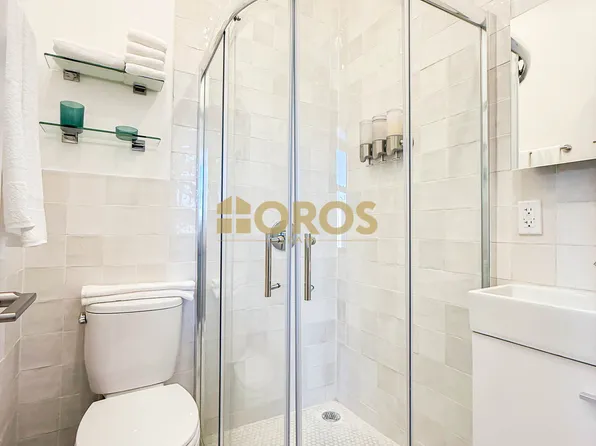 322 East 11th Street image 10 of 10