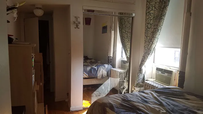 Rented by Chartwell Manhattan Realty | media 8