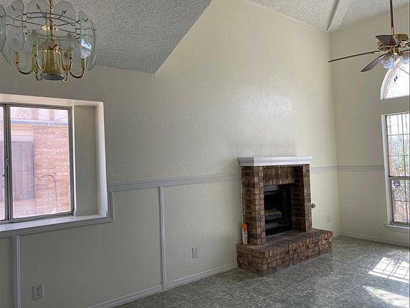 5th image of 5309 Roger Maris Dr