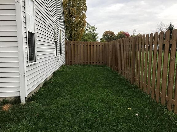 5th image of 6287 McNaughten Place Ln