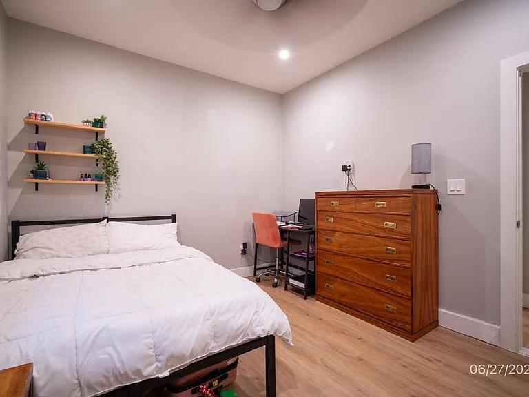 87-102 Kulaaupuni St #E — Photo 11