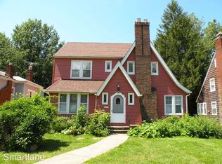 938 Roanoke Rd, Cleveland Heights, OH 44121