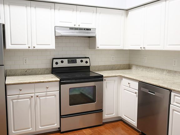 4th image of 501-1119A S Moody Ave