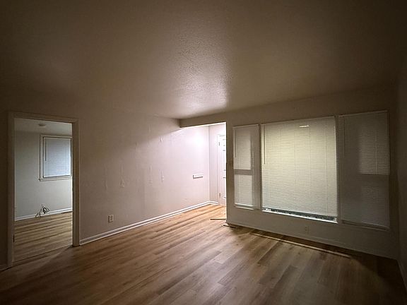 Unit Photo