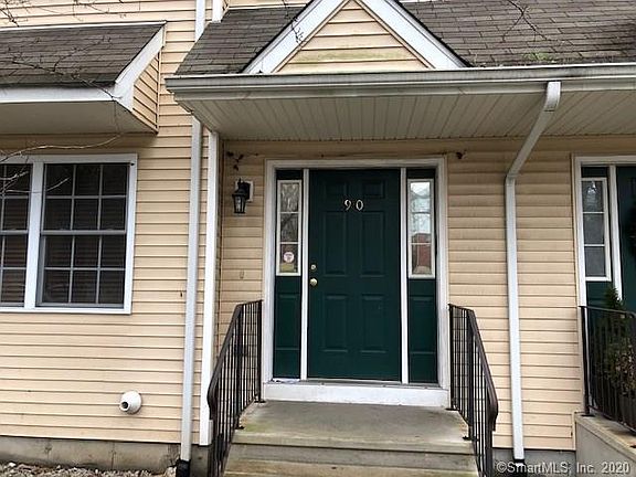 2nd image of 90 Cherry Hill Dr #90