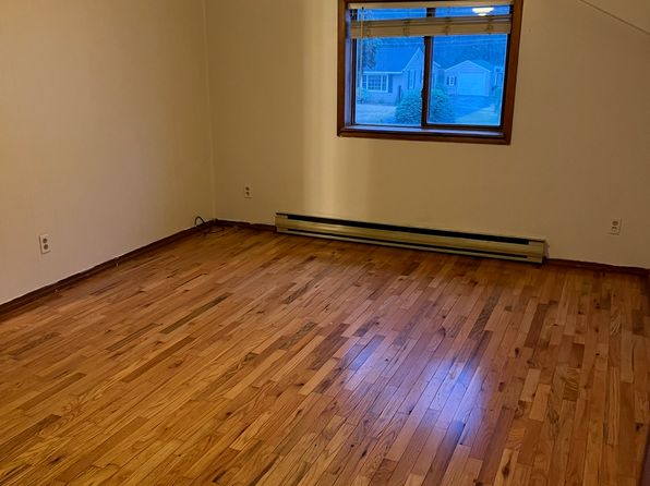 7 Cottage Hill Rd #1