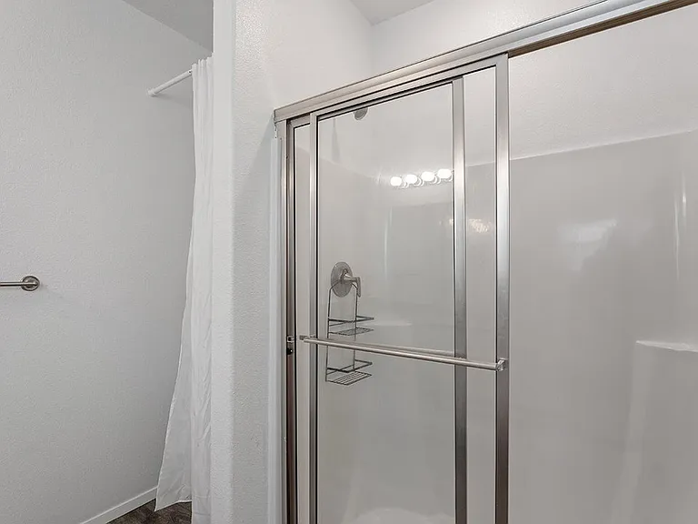612 Woodcreek Loop — Photo 9