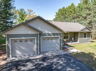 802 S Godwin Cir, Friendship, WI 53934