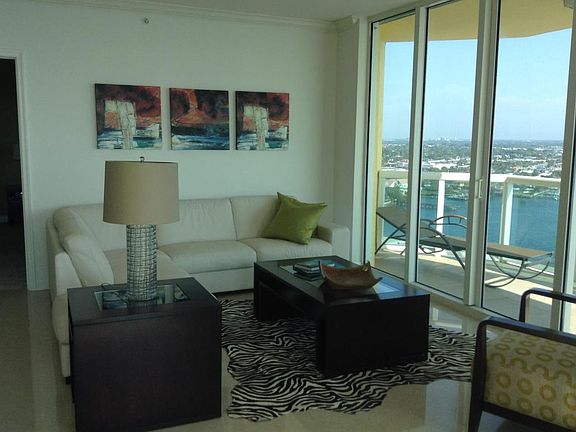 2nd image of 2650 Lake Shore Dr Unit 1906