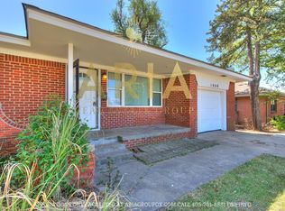 1008 W Robinson St, Norman, OK 73069