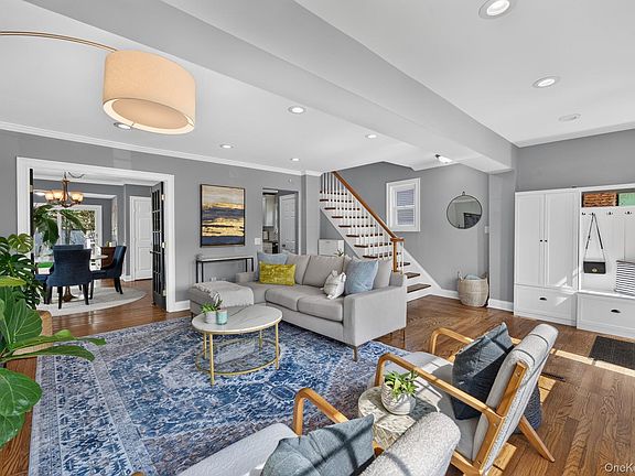 4th image of 615 Briggs Street