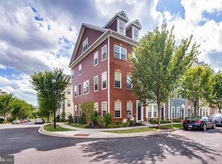 5821 Duncan Dr, Ellicott City, MD 21043